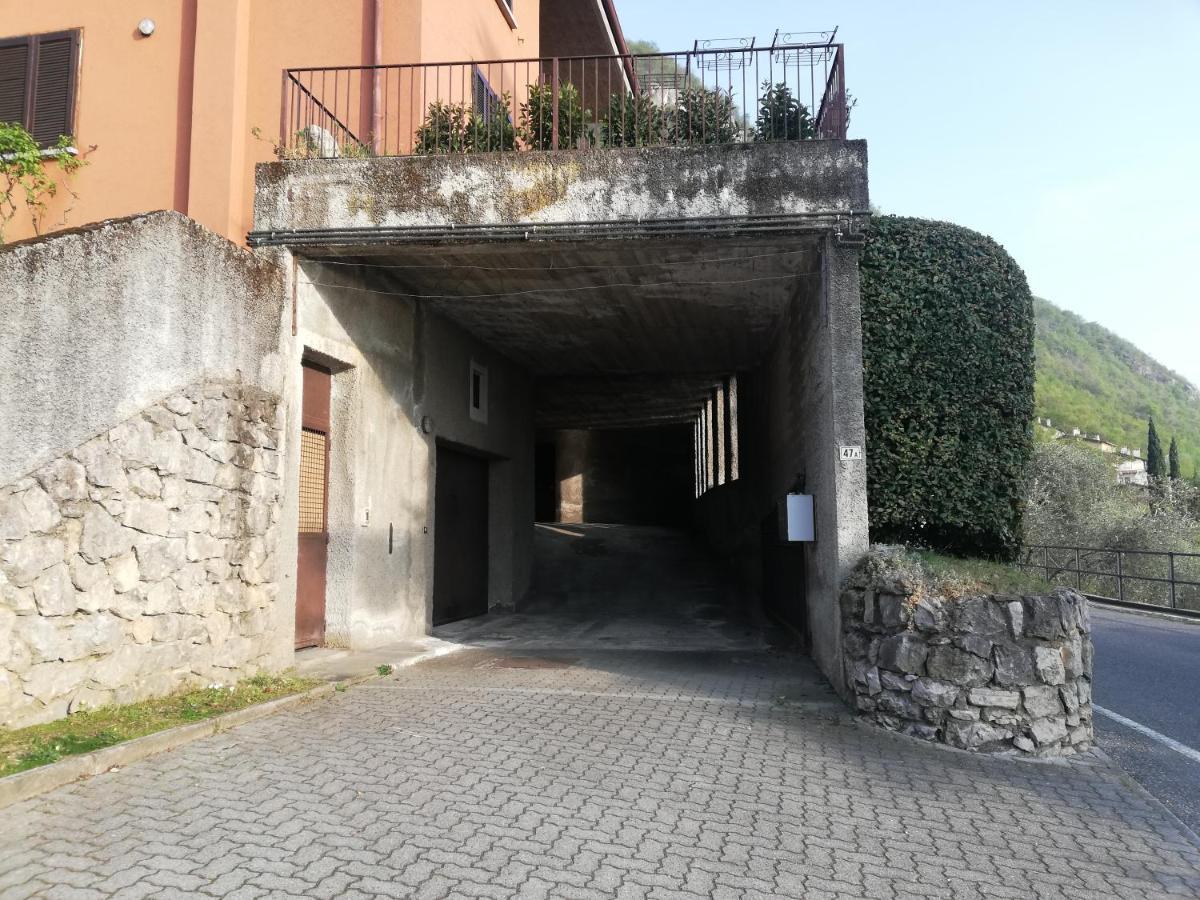 Dream Lake Panorama, Garage In The Center Of Varenna Buitenkant foto